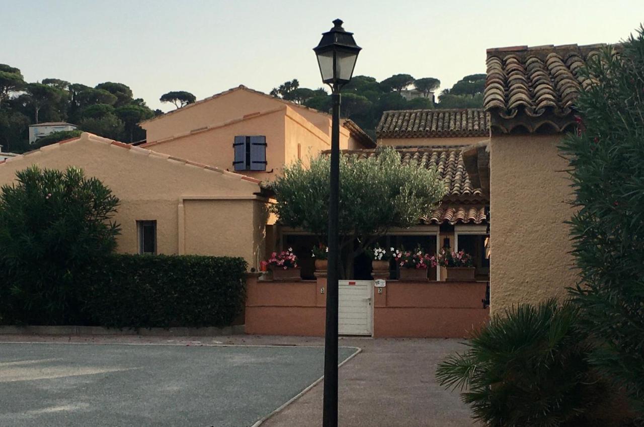 Sainte Maxime France 4 Etoiles Front De Mer Plage De La Nartelle Esterno foto